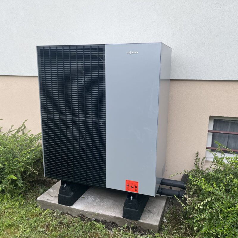 Installation d&#8217;une pompe à chaleur air/eau VIESSMANN chez un client particulier à Mulhouse Colmar